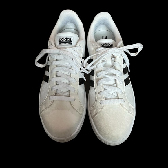 Adidas Womens Cloudfoam Advantage Sneakers, Size 11 - Picture 2 of 7